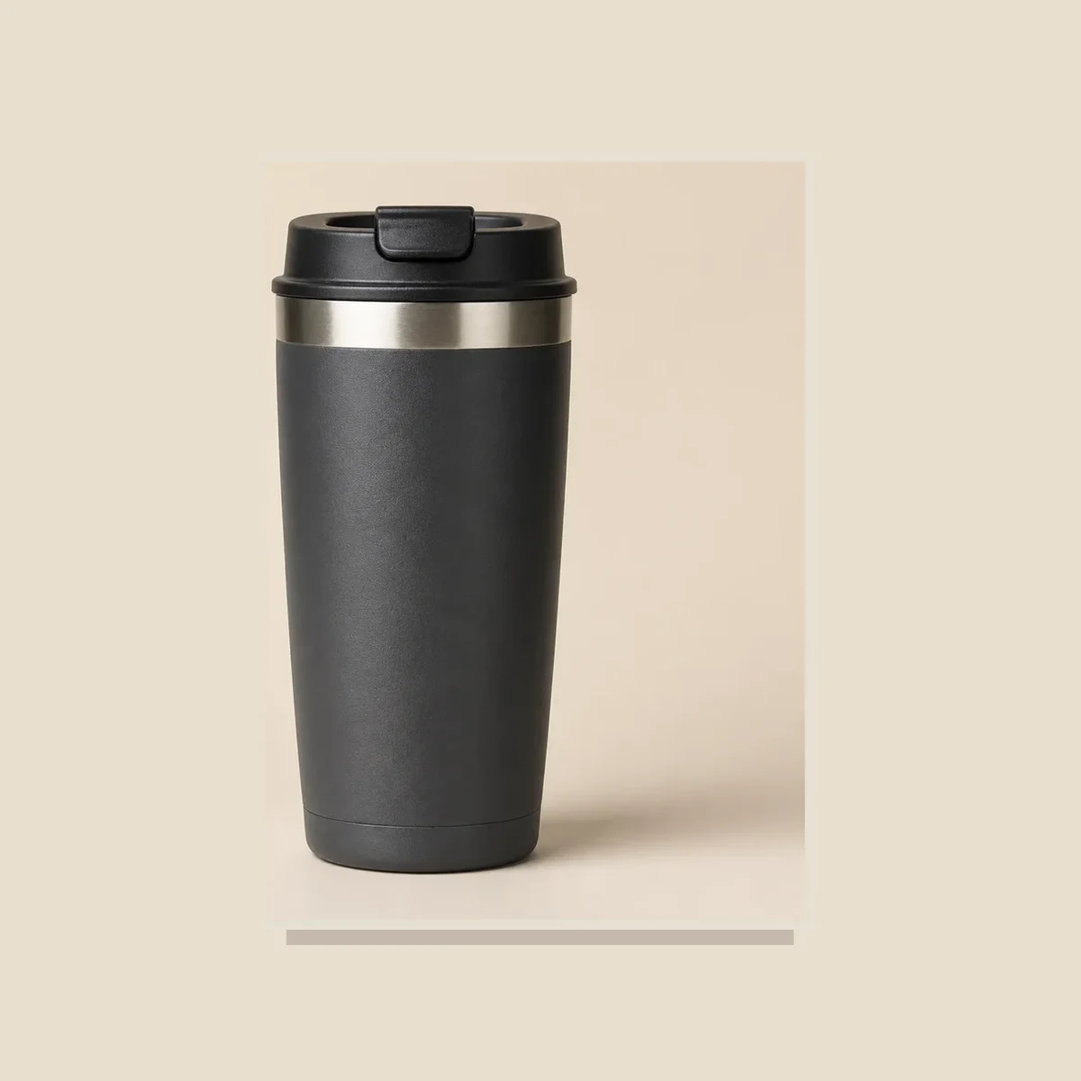 Insulated coffee tumbler with lid