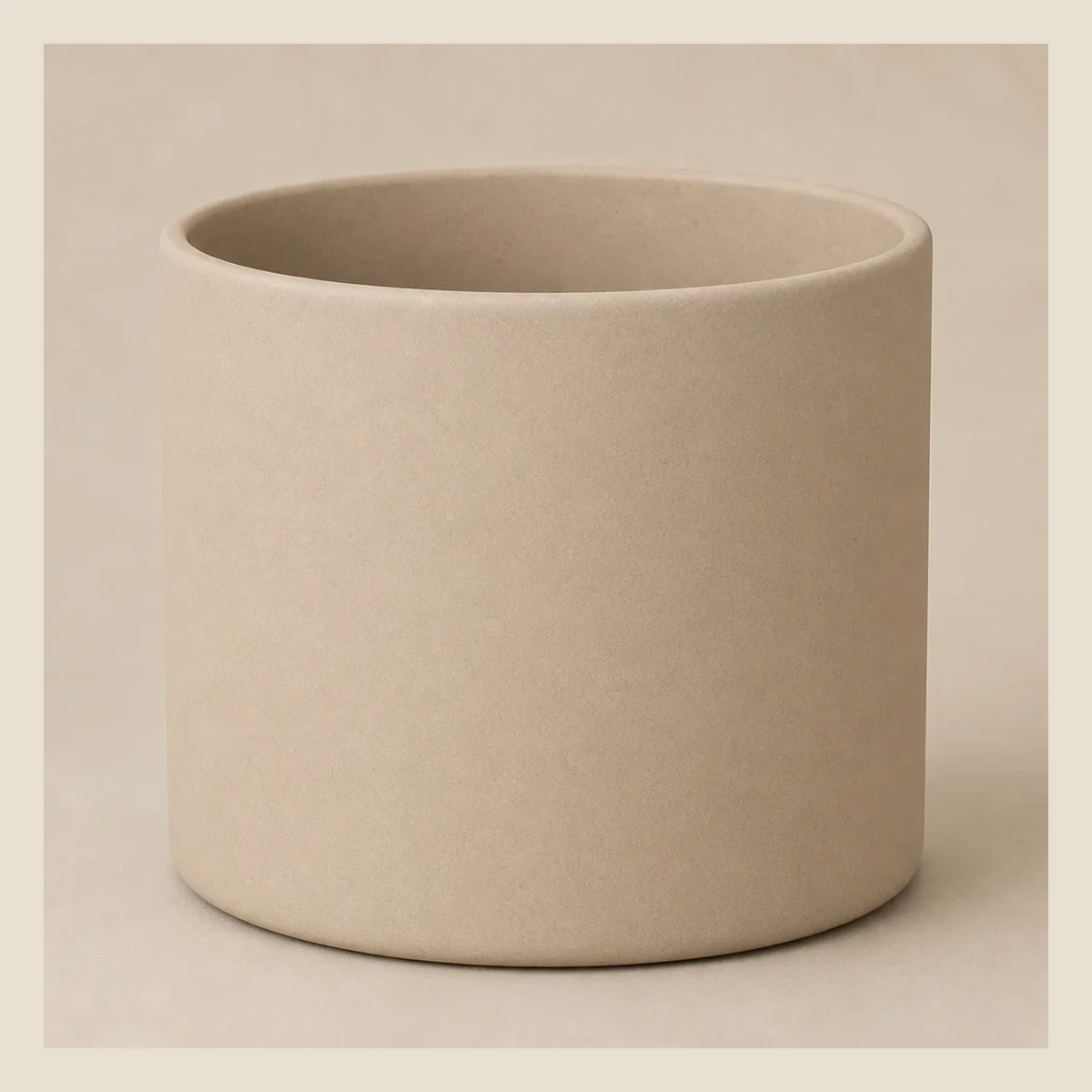 Matte ceramic planter