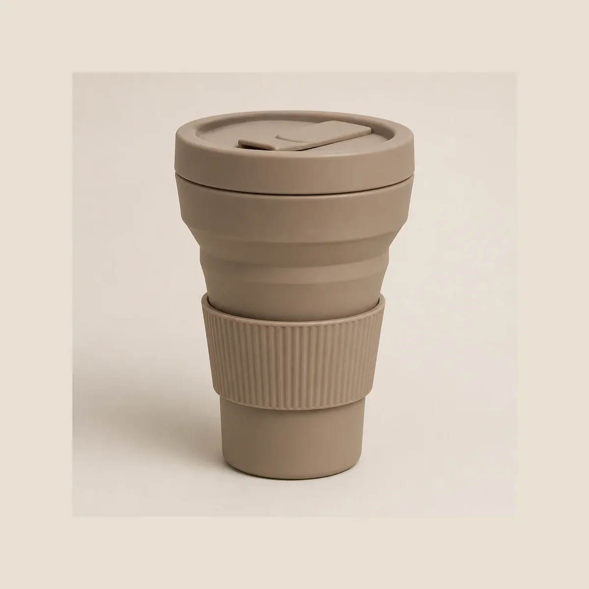 Collapsible silicone travel cup